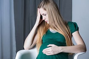 ¿Por qué se producen cambios de humor en el embarazo?