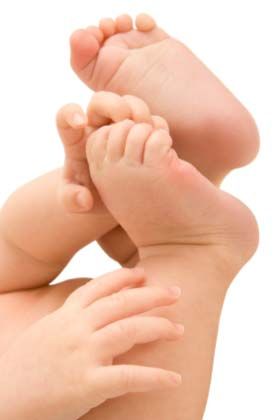 ¿Cómo es el desarrollo psicomotor del bebé recién nacido? Hitos del desarrollo