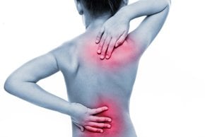 Posición correcta para estudiar y dolores de espalda en niños