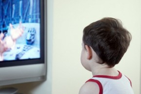 Obesidad infantil y televisión | Elbebe.com